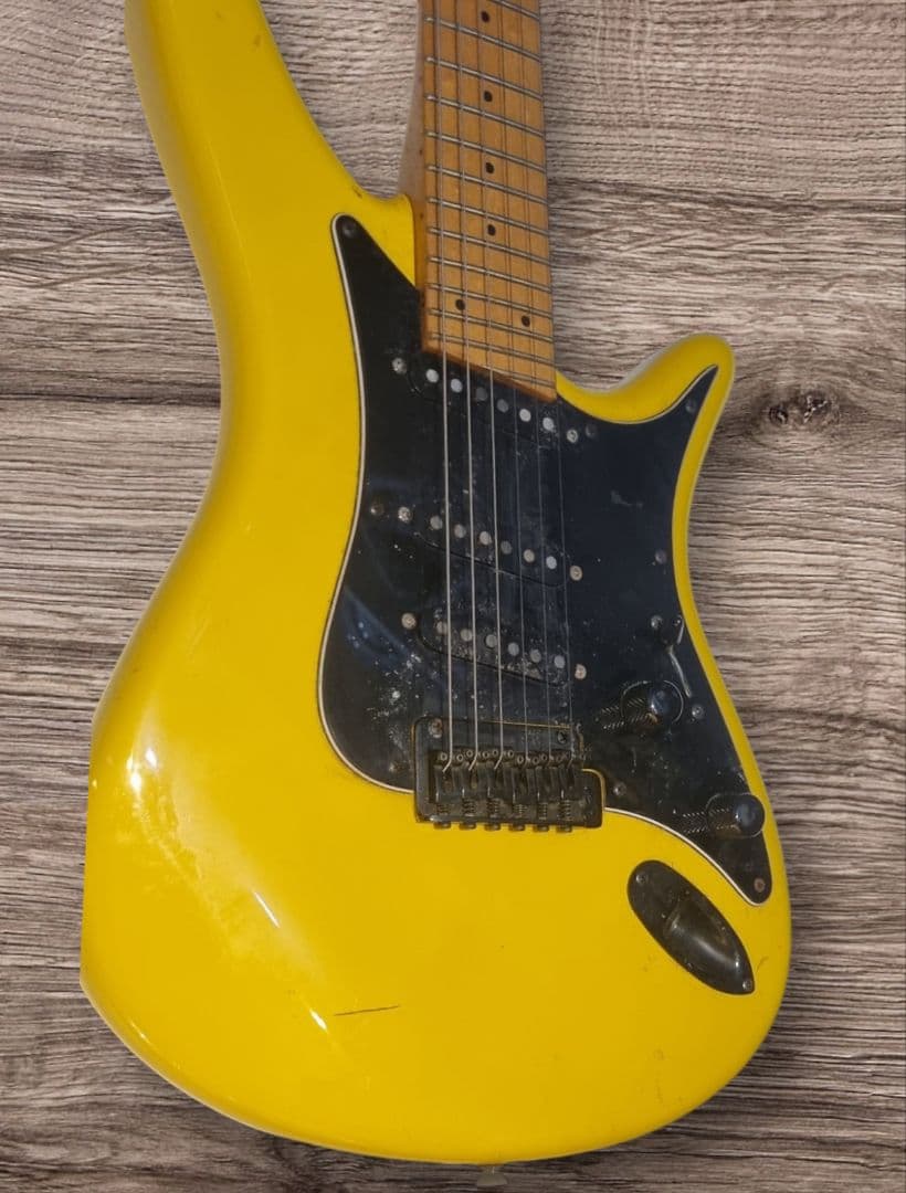 ヤマハ 松本孝弘氏使用で一世を風靡したMGのシングルコイル版 エレキギター日本製