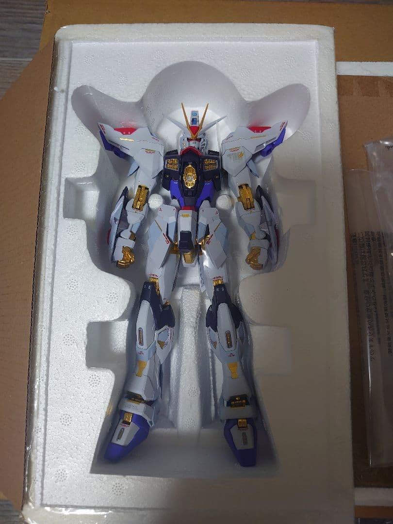 メタルビルド ストライクフリーダムガンダムSOUL BLUE + 光の翼セット