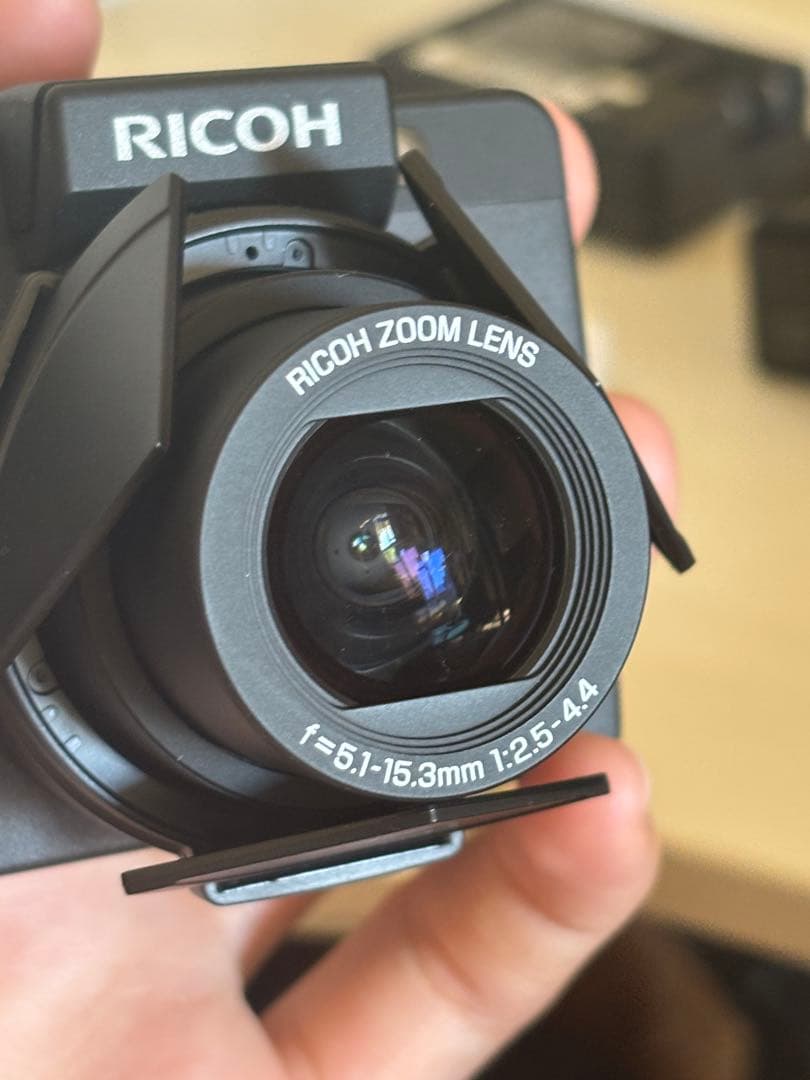 RICOH GX200 VF-1 リコー コンデジ　デジカメ