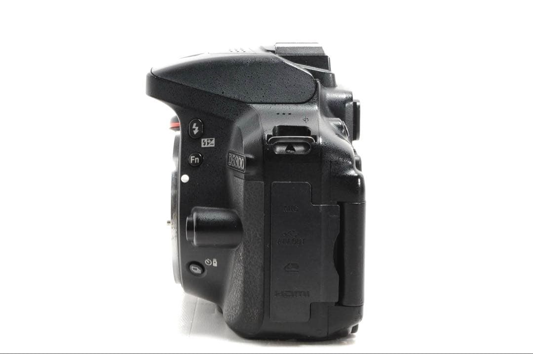 300mmレンズ付❤️Nikon D5300❤️Wi-Fi搭載❤️一眼レフカメラ