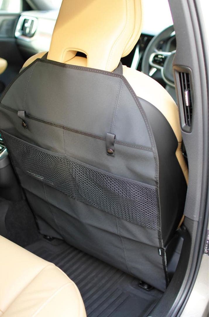 Volvo チャイルド・ジュニアシート isofix純正キックガード&おまけ付き