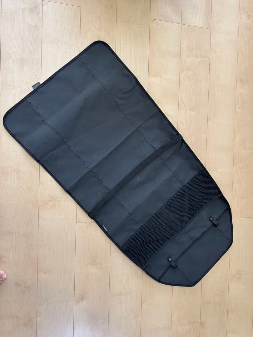 Volvo チャイルド・ジュニアシート isofix純正キックガード&おまけ付き