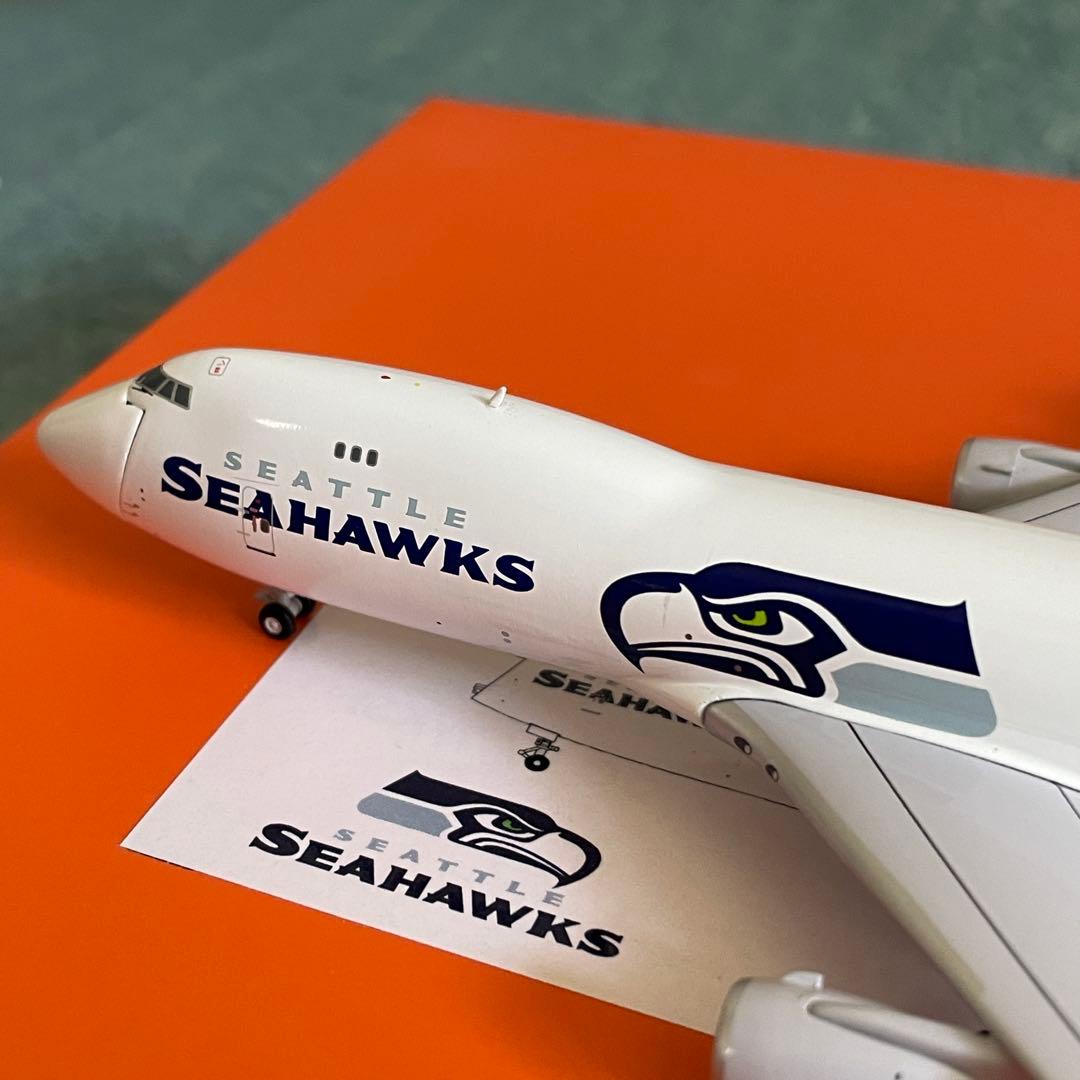 BOEING 747-8F ハウス SEATTLE SEAHAWKS 1:400
