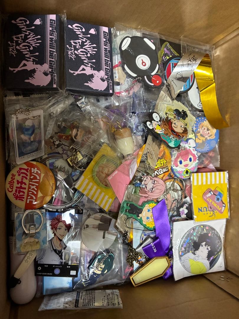 アニメ 漫画 大量 グッズ まとめ売り 缶バッジ アクリルスタンド フィギュア
