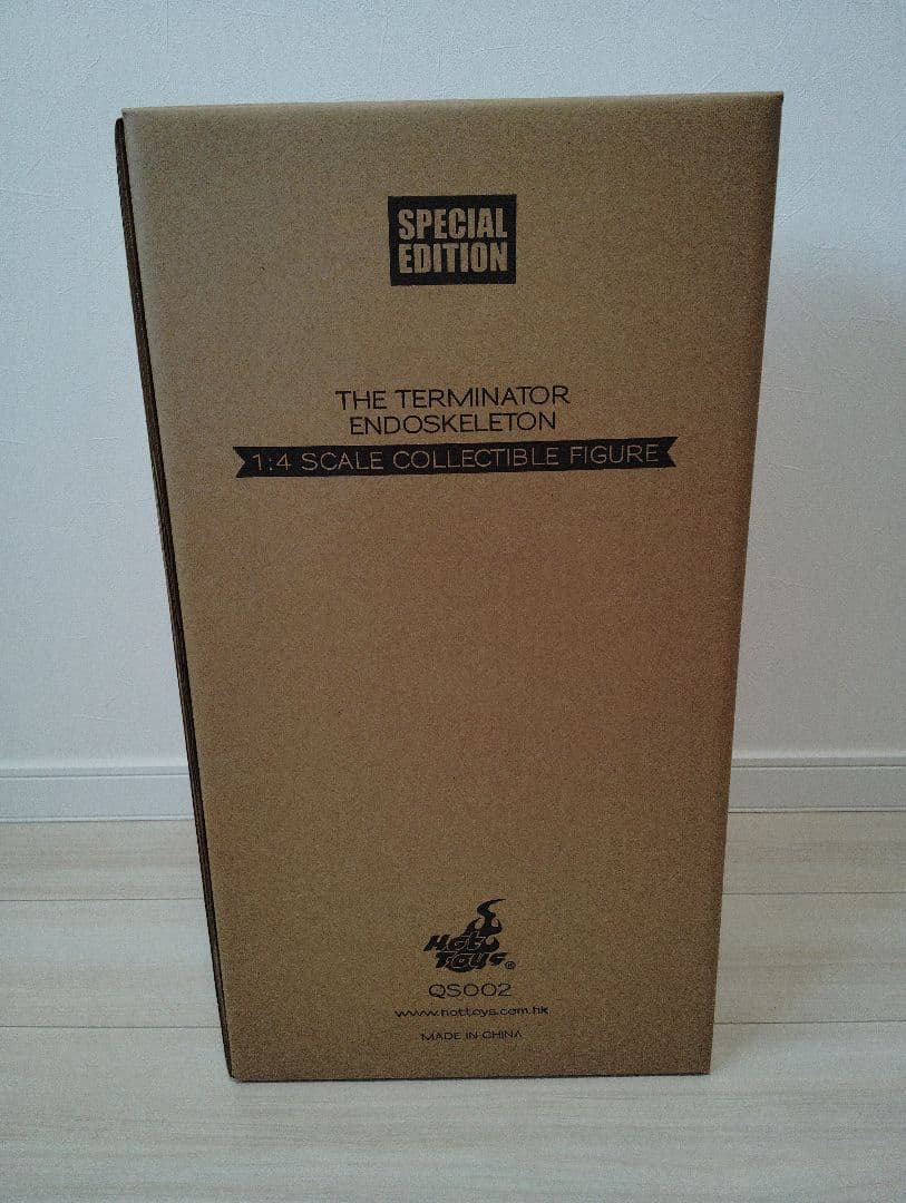 ホットトイズ ターミネーター1/4スケールフィギュア T-800エンドスケルトン