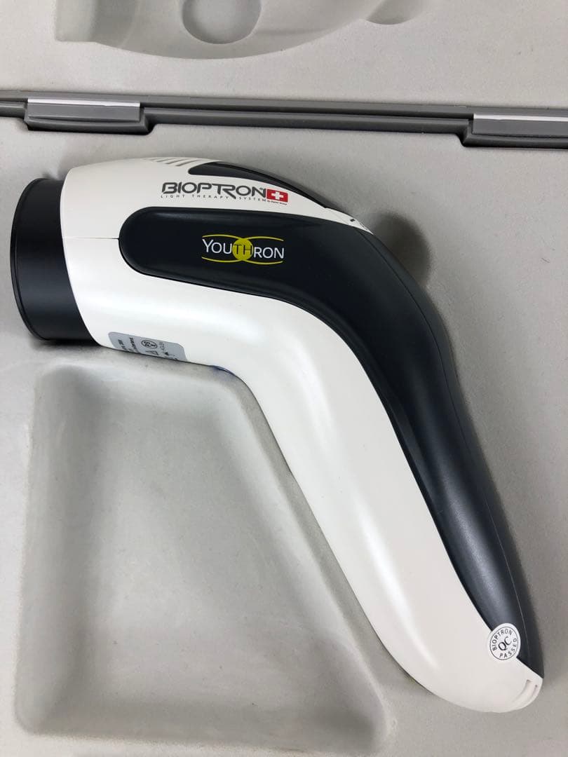 BIOTRON YOUTHRON バイオプトロン ユースロン 光療法機器