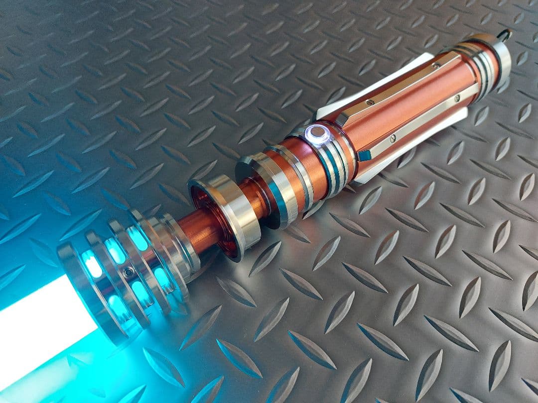 カスタムライトセーバー【Leia SE Variant】SN-PRO新品未使用