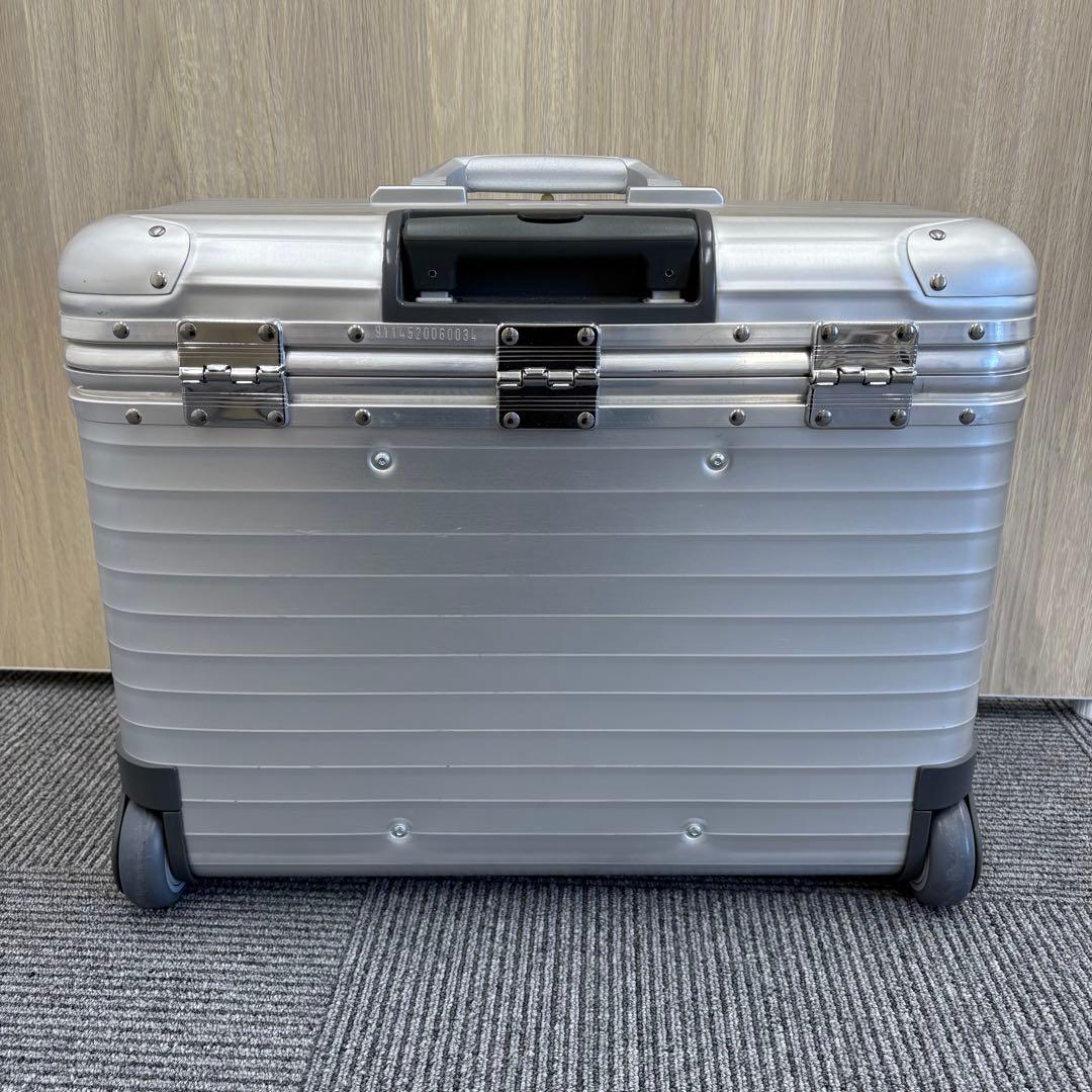 RIMOWA PORSCHE パイロット　キャリーケース　二輪　アルミ　トロリー