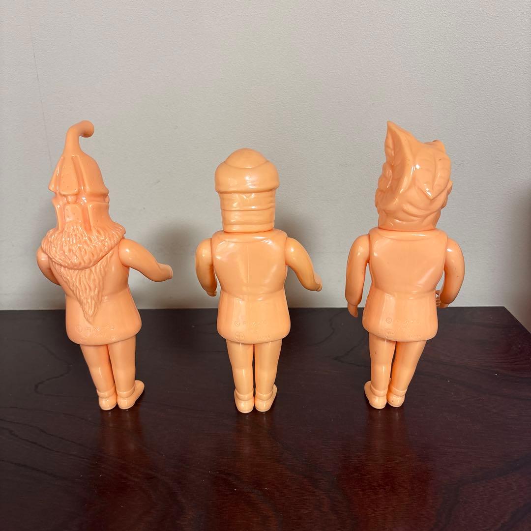 M1号 ケムール人、セミ人間、ケロニア人　ウルトラマンシリーズ　ソフビ　未塗装