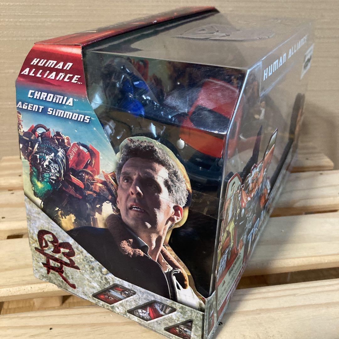 トランスフォーマーリベンジ　マッドフラップ&シモンズ捜査官