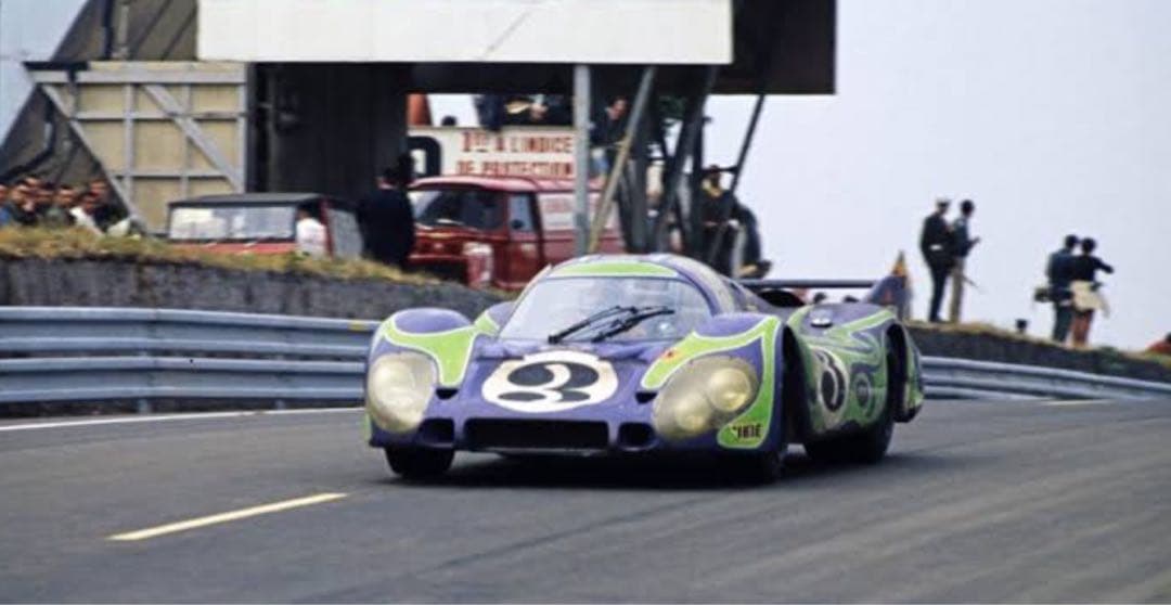 ミニカー AUTOart 1/18 MILLENNIUM PORSCHE 917