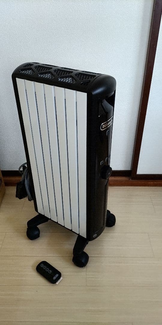 【美品】デロンギ マルチダイナミックヒーターMDHU09-BK