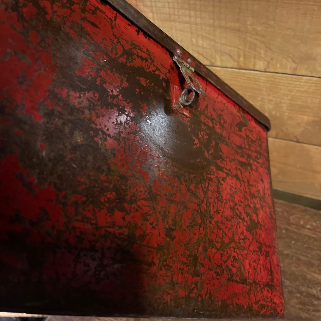 ヴィンテージアイアンボックス