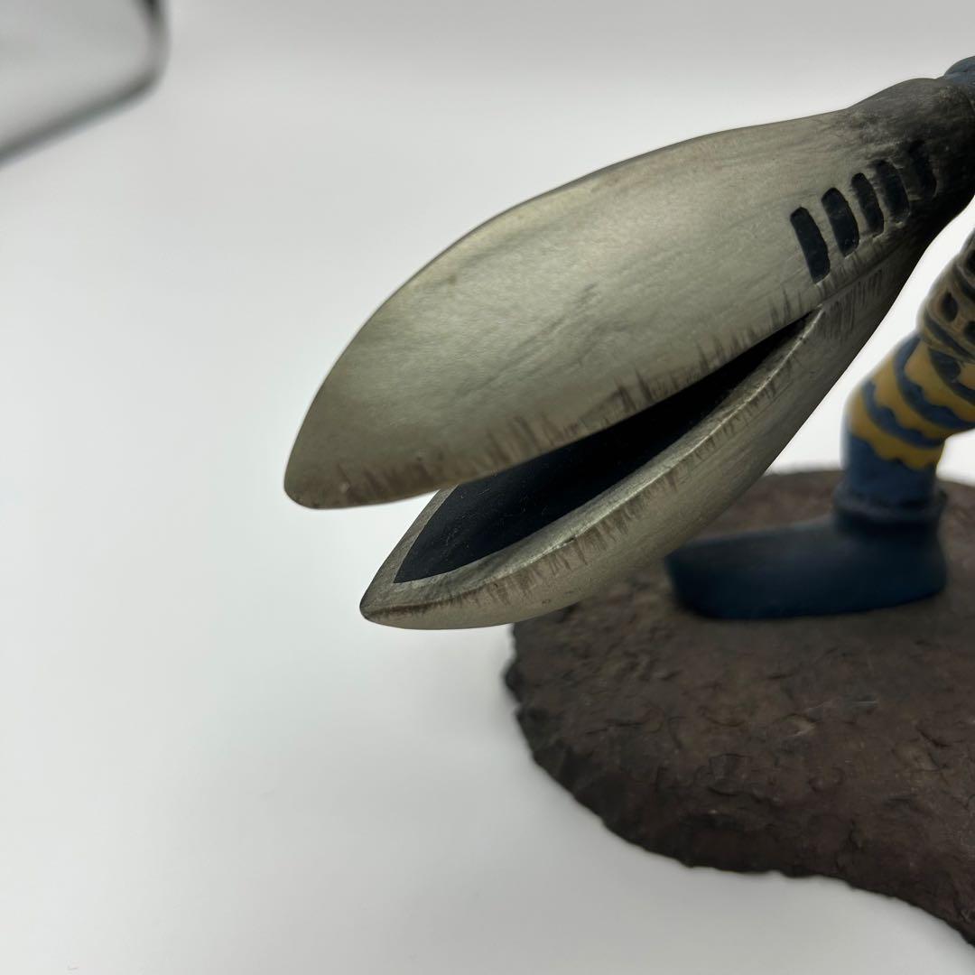 美品　おとなりのかいじゅうフィギュア　バルタン星人　希少