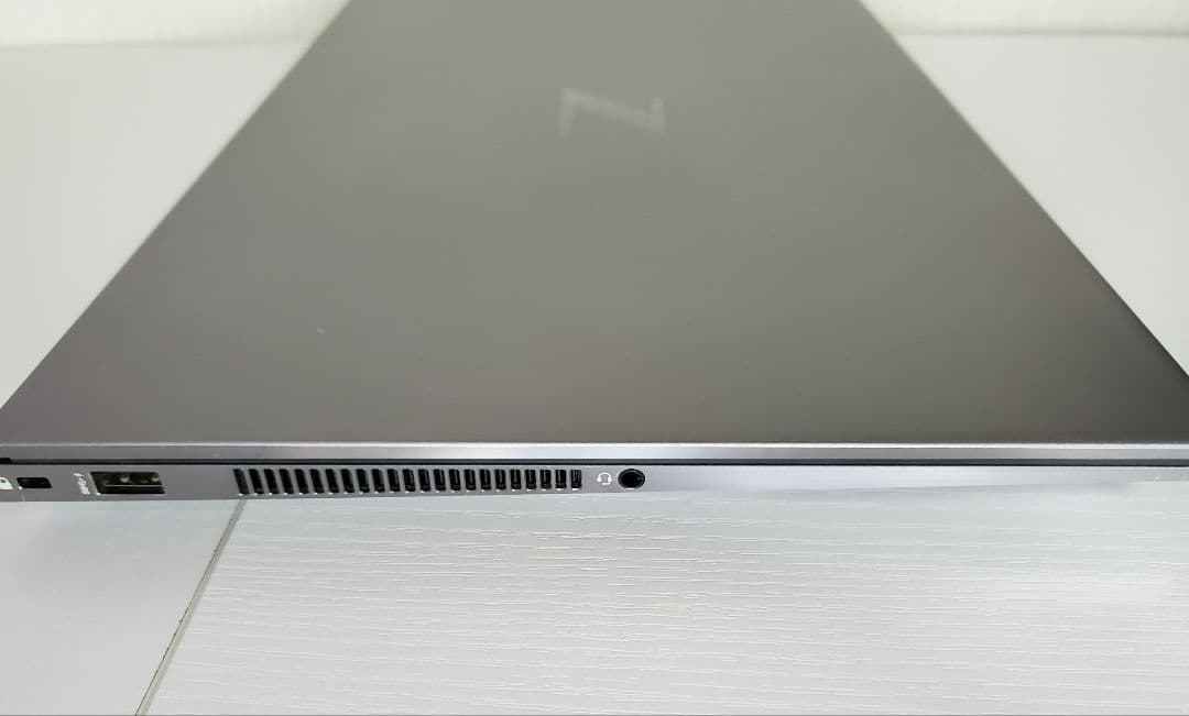 Windowsノート本体 ZBook G8 Corei7-11800H 32GB NVIDIA T1200