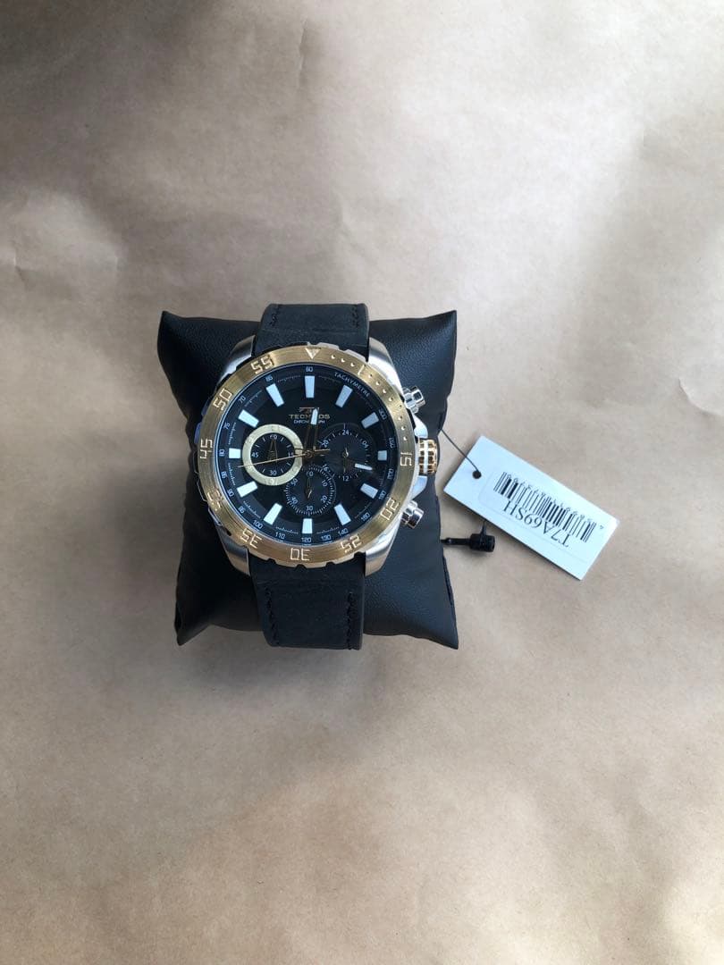 テクノス　腕時計　新品　未使用