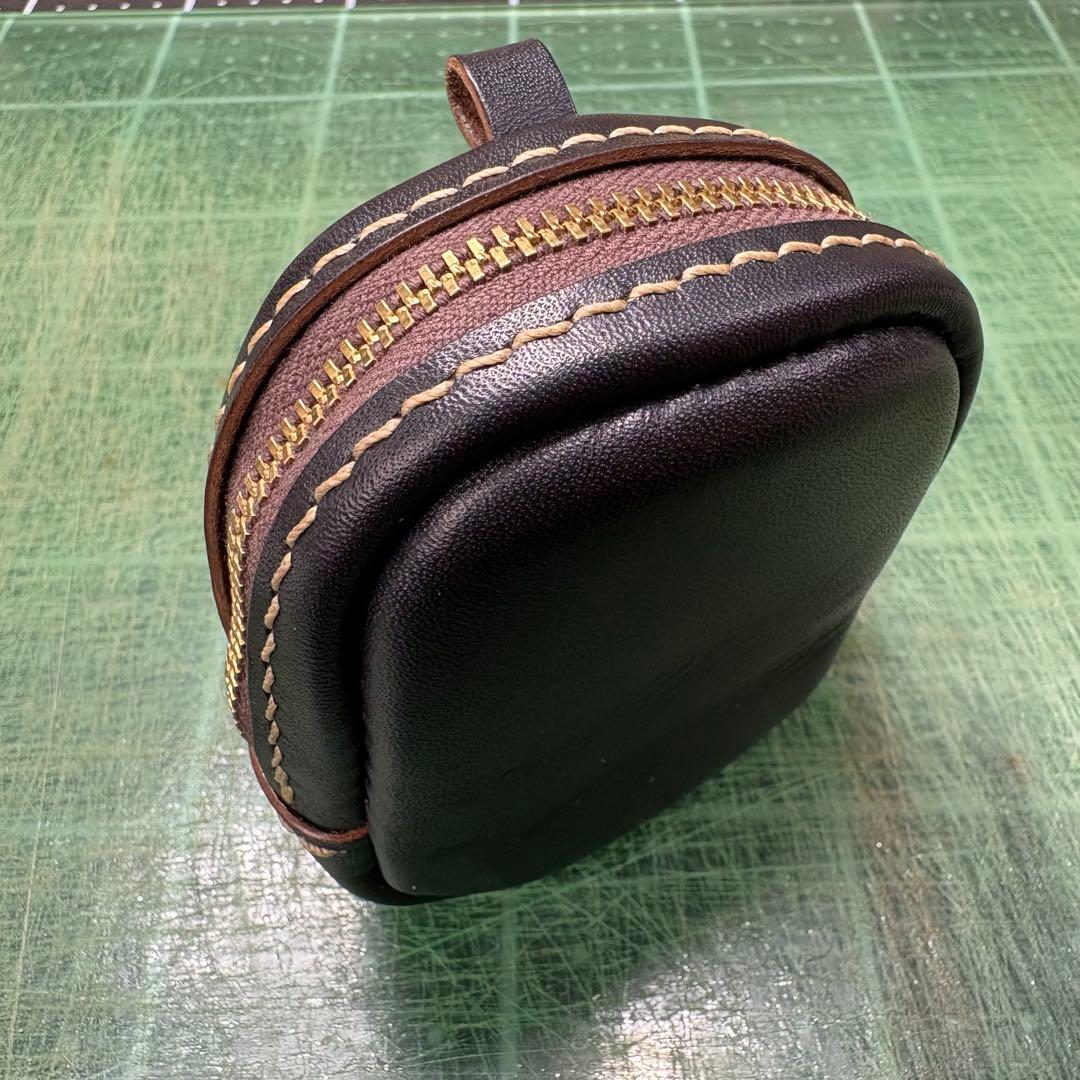 ほしにく　レザーポーチ