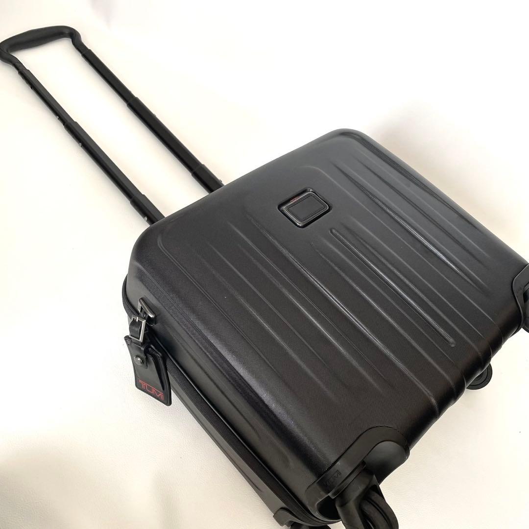 TUMI スーツケース コンパクト 4ウィール V4 ブラック 4輪