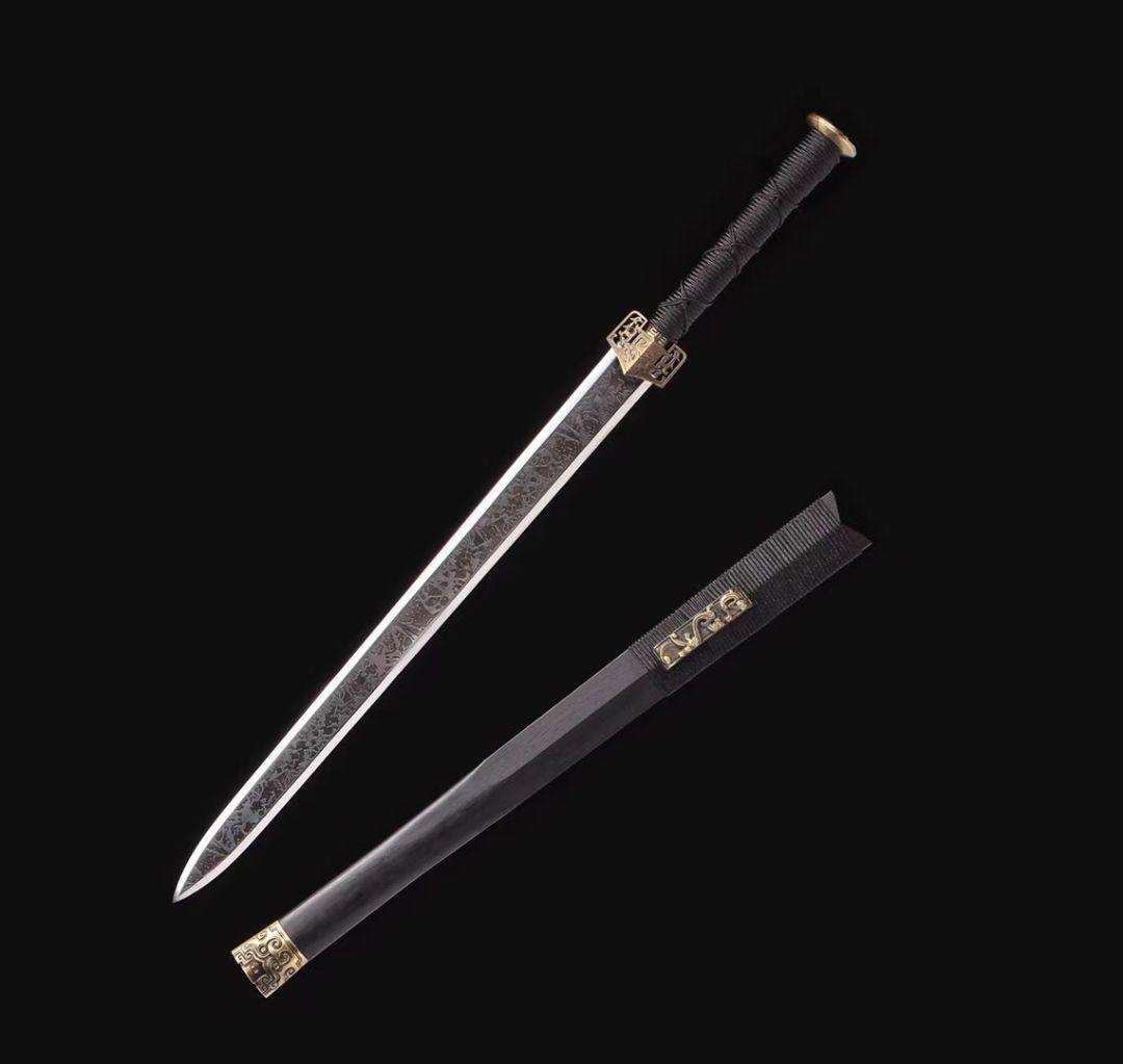 古兵器    武具　刀装具　日本刀　模造刀  赤壁 漢剣 三國無双