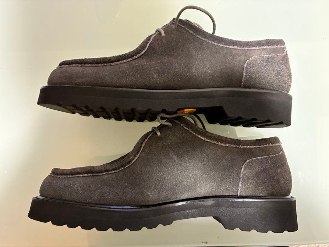 バーニーズニューヨークグレースエード チロリアンシューズ