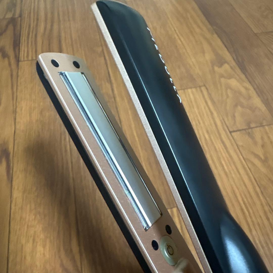 MEDULLA ヘアアイロン