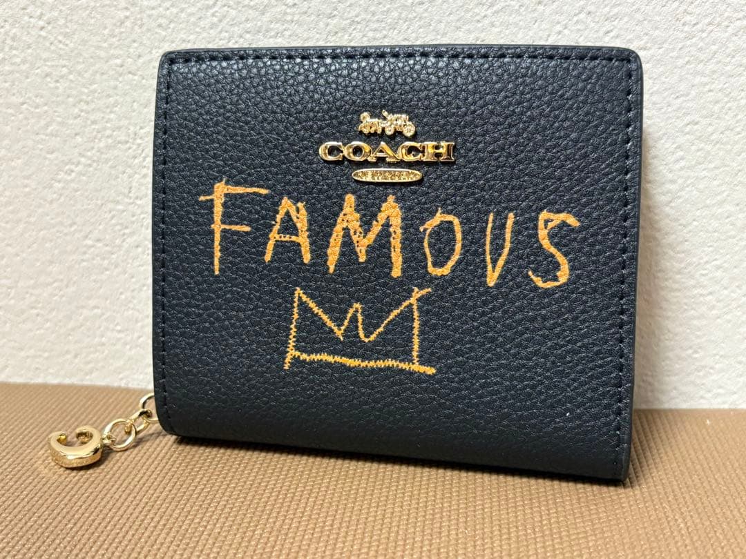 【新品】コーチ　二つ折り財布