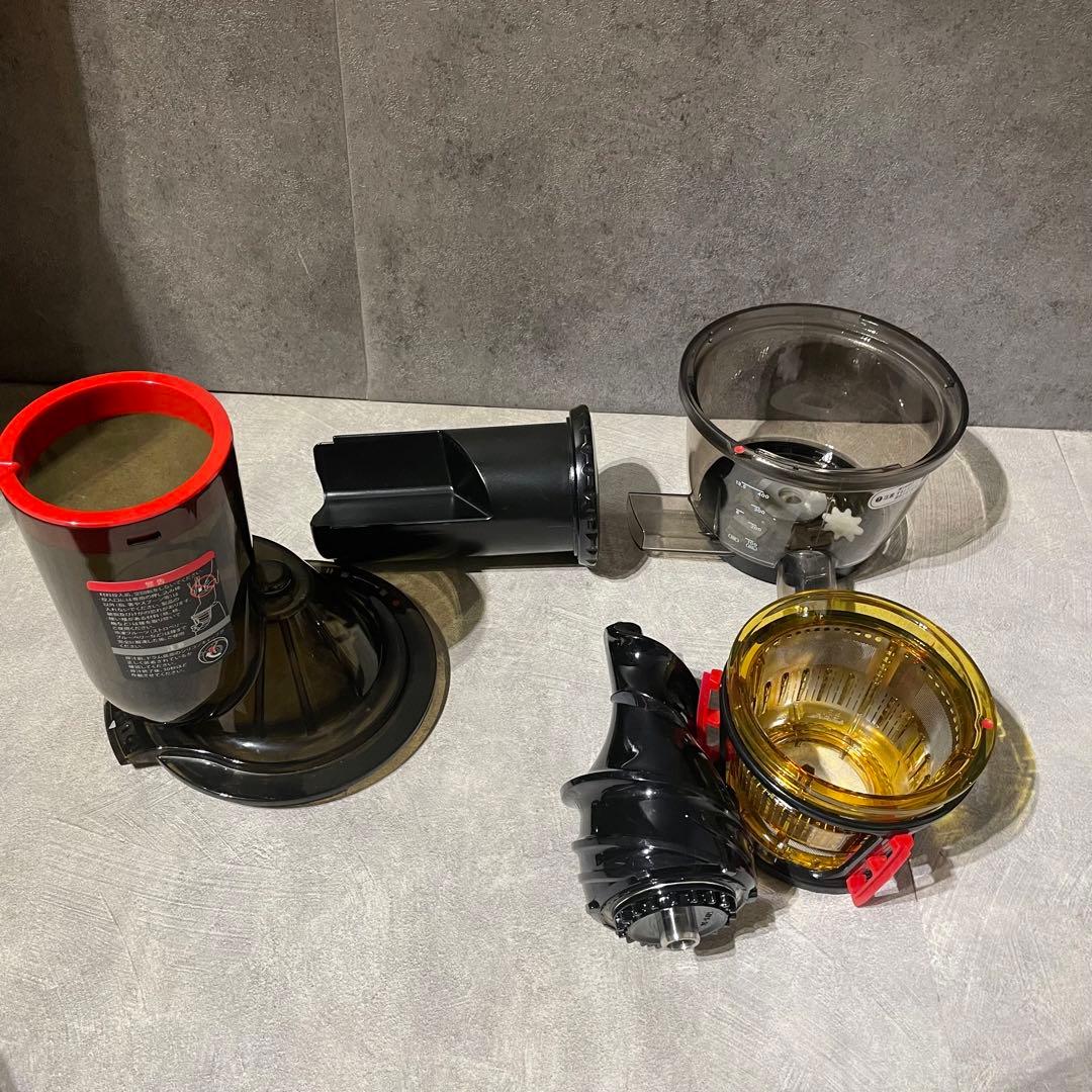 Kuvings クビンスjSG-121　ホールスロージューサー 白