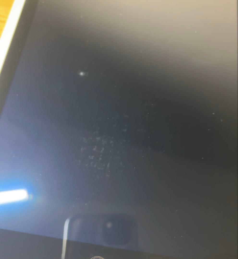 早い者勝ち　iPad 第5世代　32GB Cellular