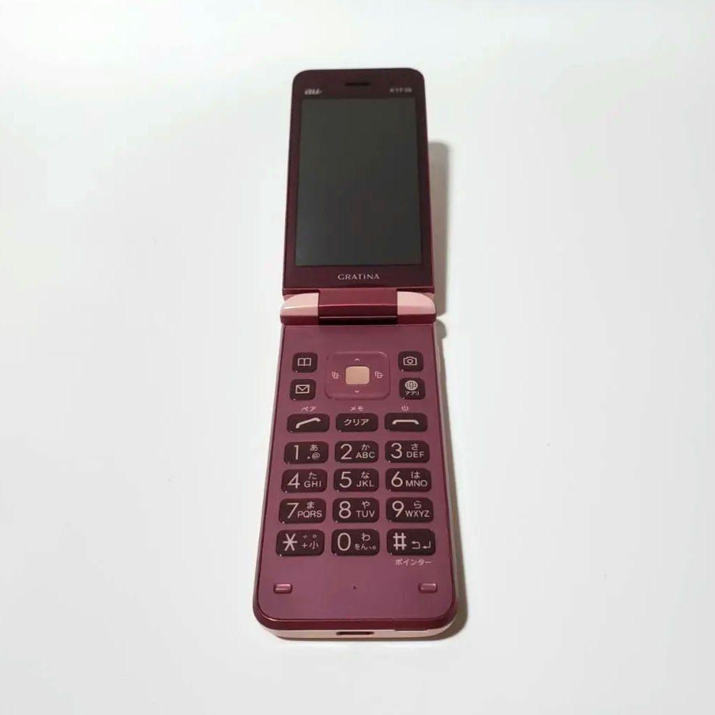 au GRATINA KYF39 京セラ サクライロ 桜色 ガラケー ピンク系