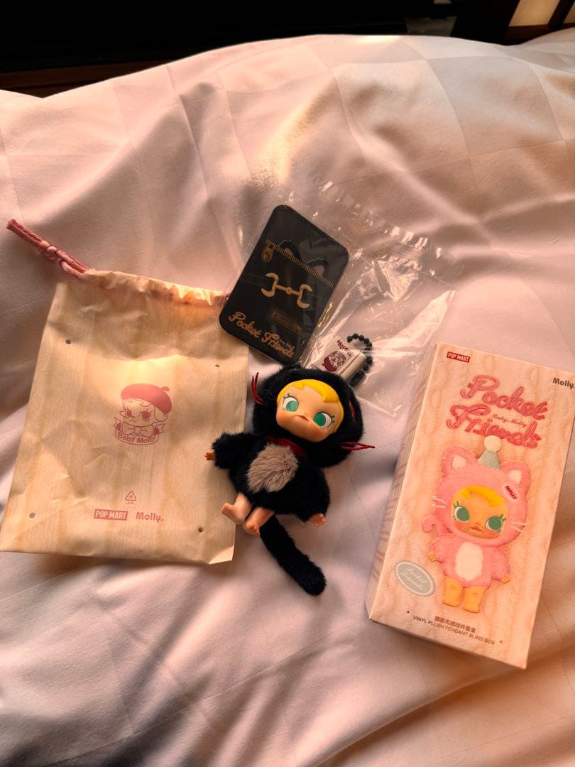 シークレット　BABY MOLLY POCKET FRIENDS