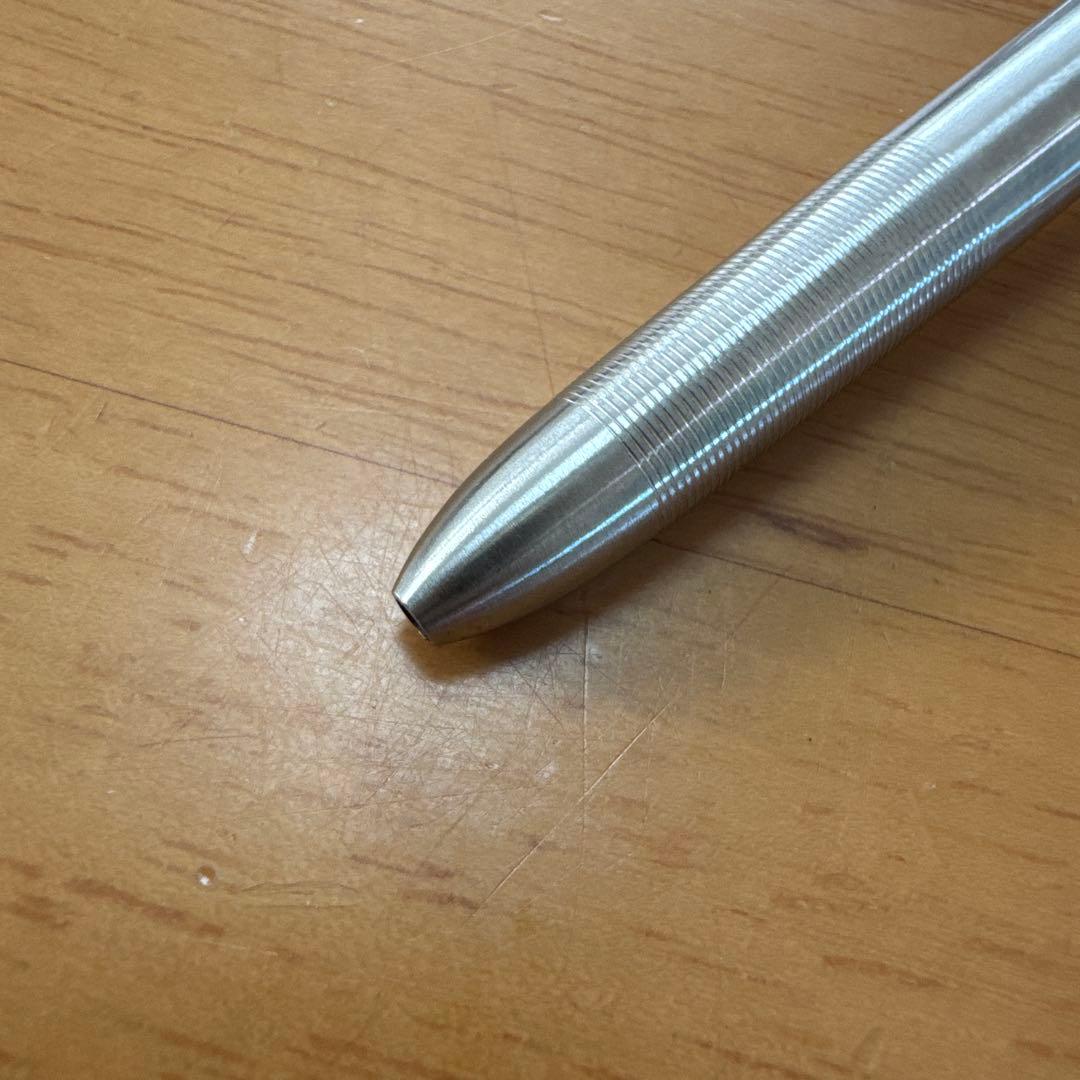 廃盤 PILOT パイロット 細字4色 ボールペン 多色ペン 振り子式