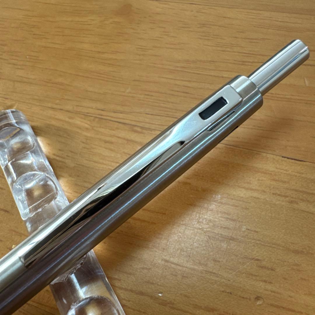 廃盤 PILOT パイロット 細字4色 ボールペン 多色ペン 振り子式