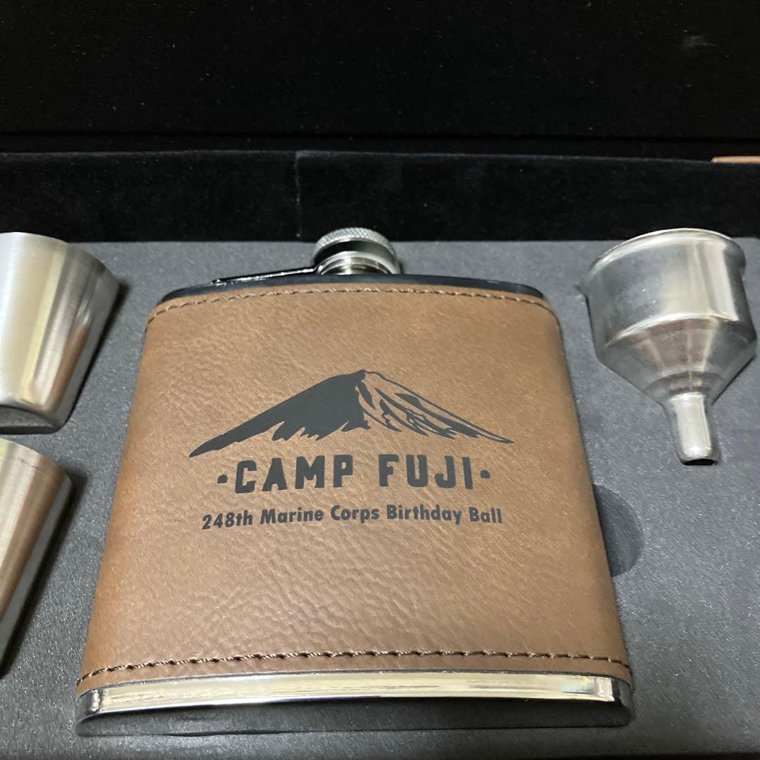 アメリカ海兵隊　創立記念周年式典　冊子　ケース付　アルコール用フラスコ