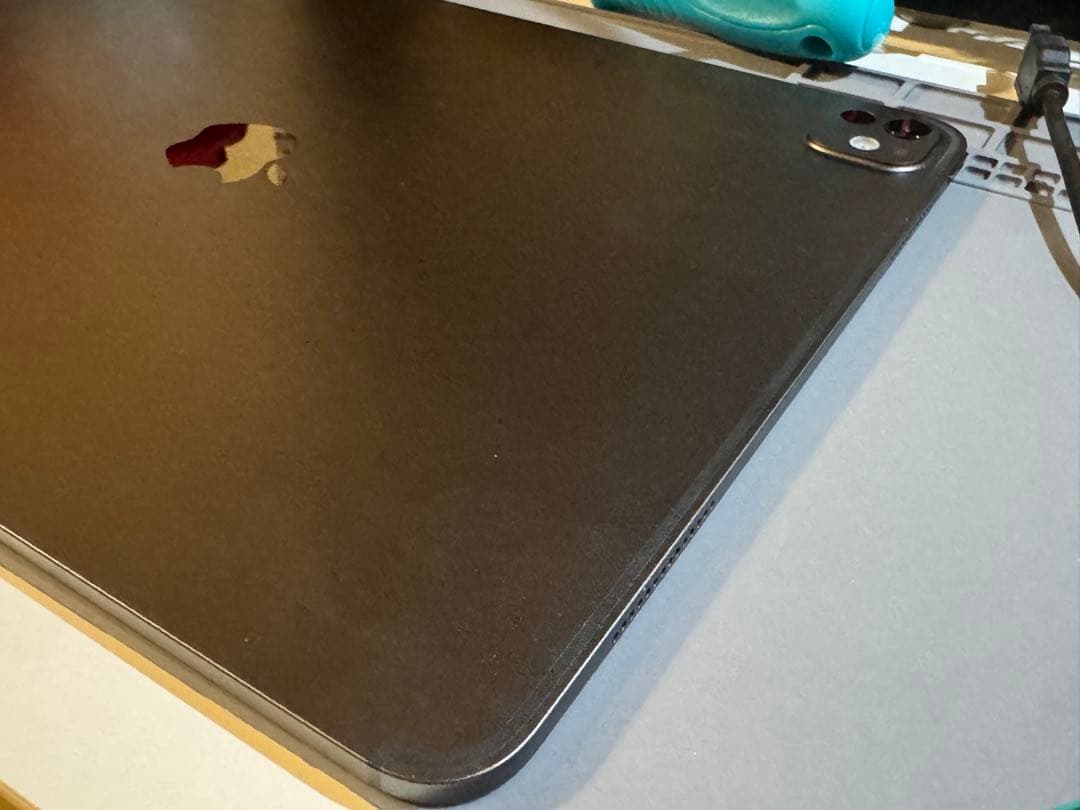 iPad Pro 13インチ M4 256GB スペースブラック