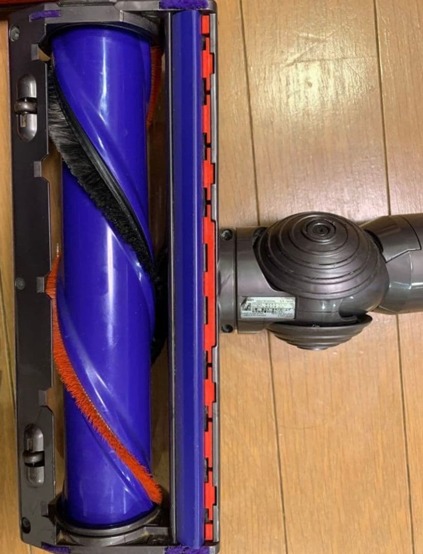 動作35分Dyson 純正ｖ7 掃除機 各種アタッチメント付き