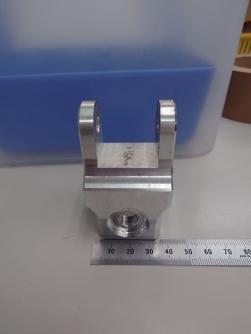 r*m様 ＸＲ１００モタード サスペンションアダプター