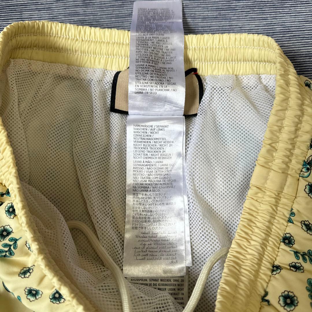 GUCCI  ショートパンツ ハーフパンツ（水着）とハンガーセット