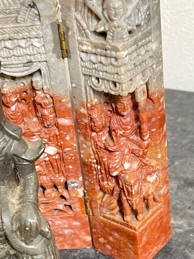 石製彫刻 三つ折り背景付き仏像　仏教　古美術