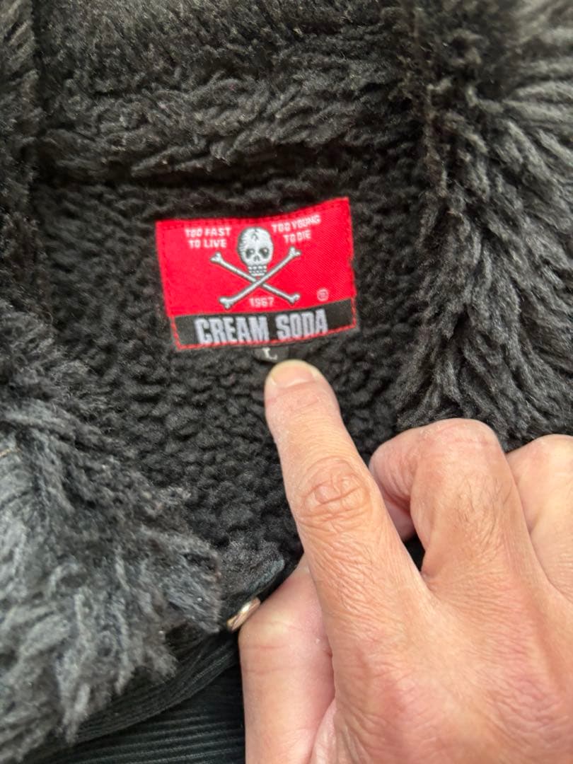 美品！CREAM SODA コーデュロイブラックジャケット　サイズL