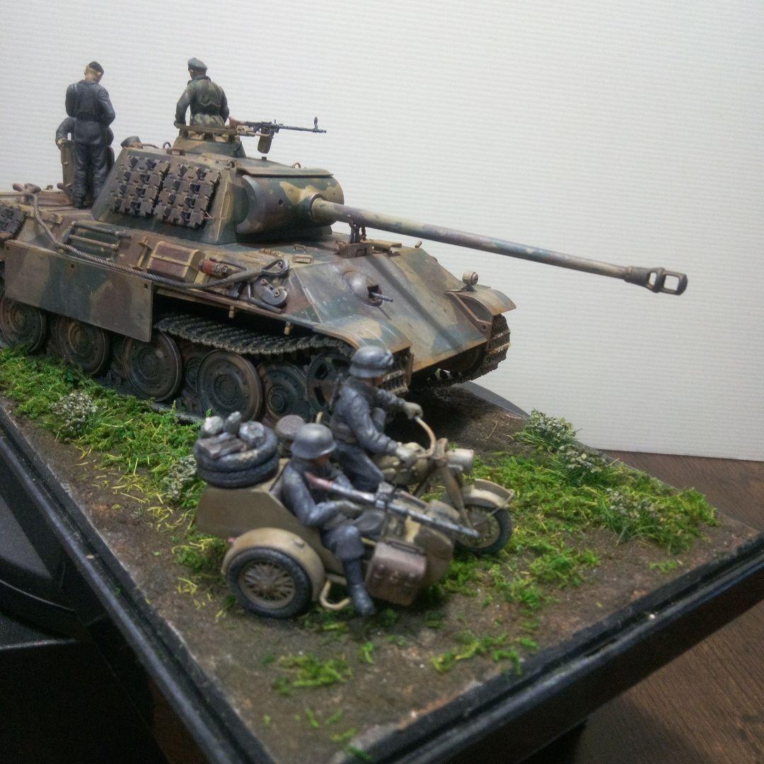 大蛇丸　パンター戦車 1/35　ジオラマ完成品　キングタイガー完成品