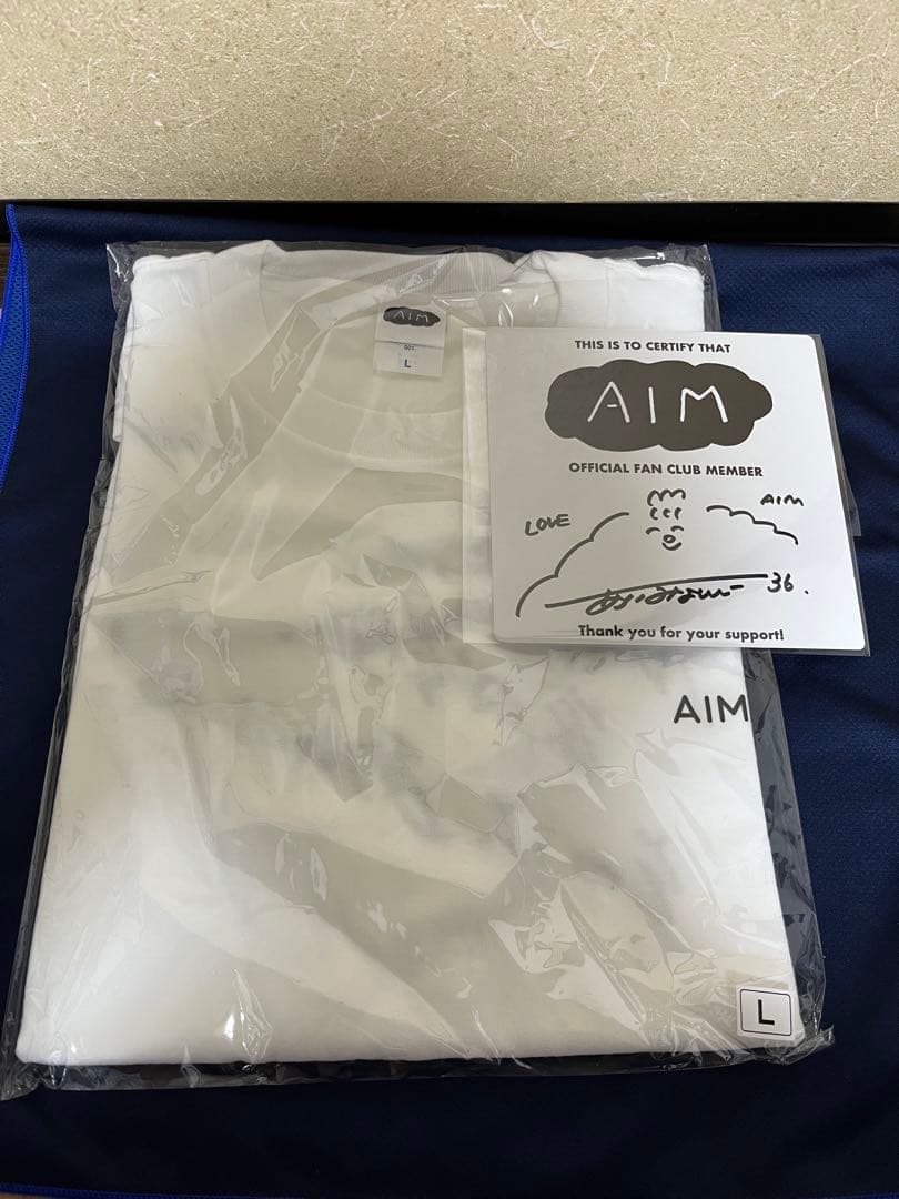 あいみょん 直筆サイン入りミニ色紙&AIM限定デザインTシャツ 【L】
