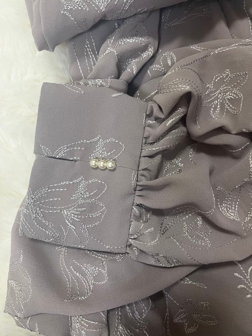 新品未使用＊ANY SIS 【Lily Calin】エンブロイダリードレス