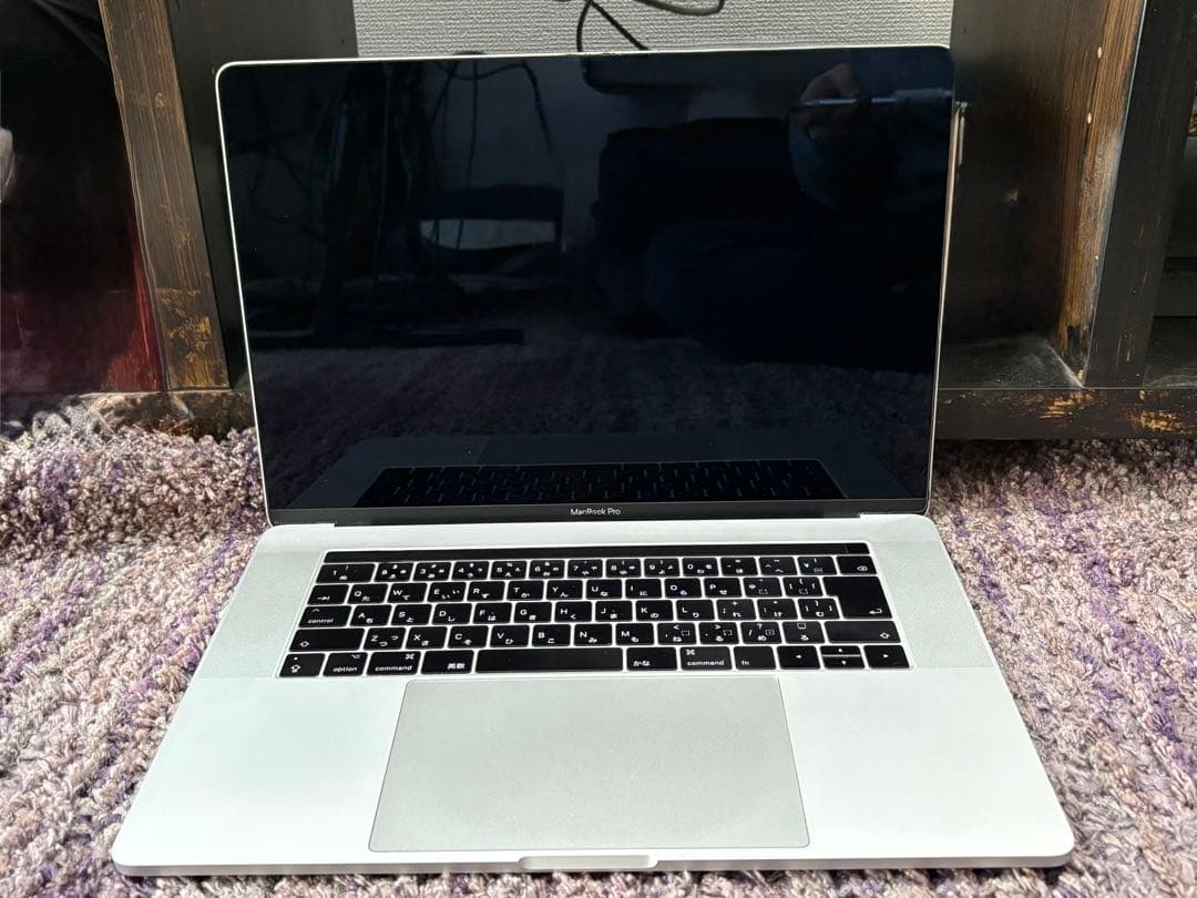 MacBook本体 Apple MacBook Pro (15-inch, 2017)