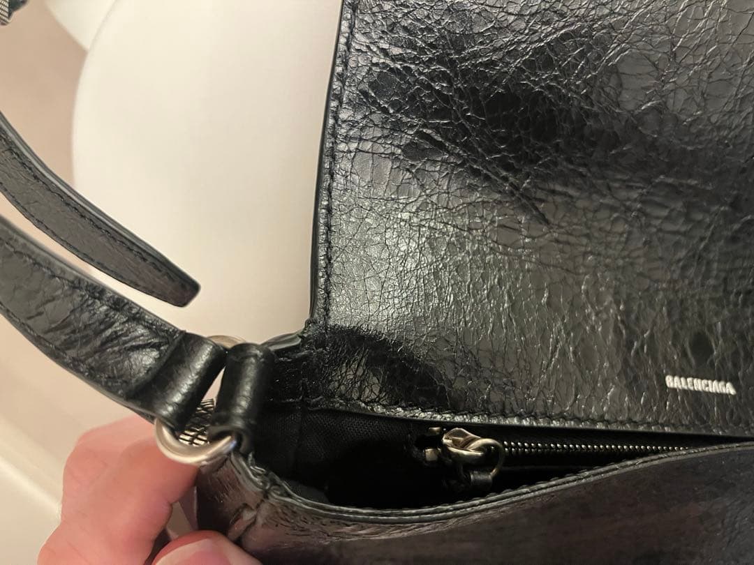 バッグ BALENCIAGA LE CAGOLE MINI FLAP BAG