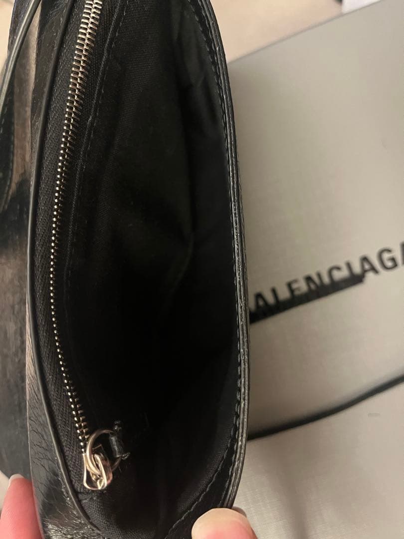 バッグ BALENCIAGA LE CAGOLE MINI FLAP BAG