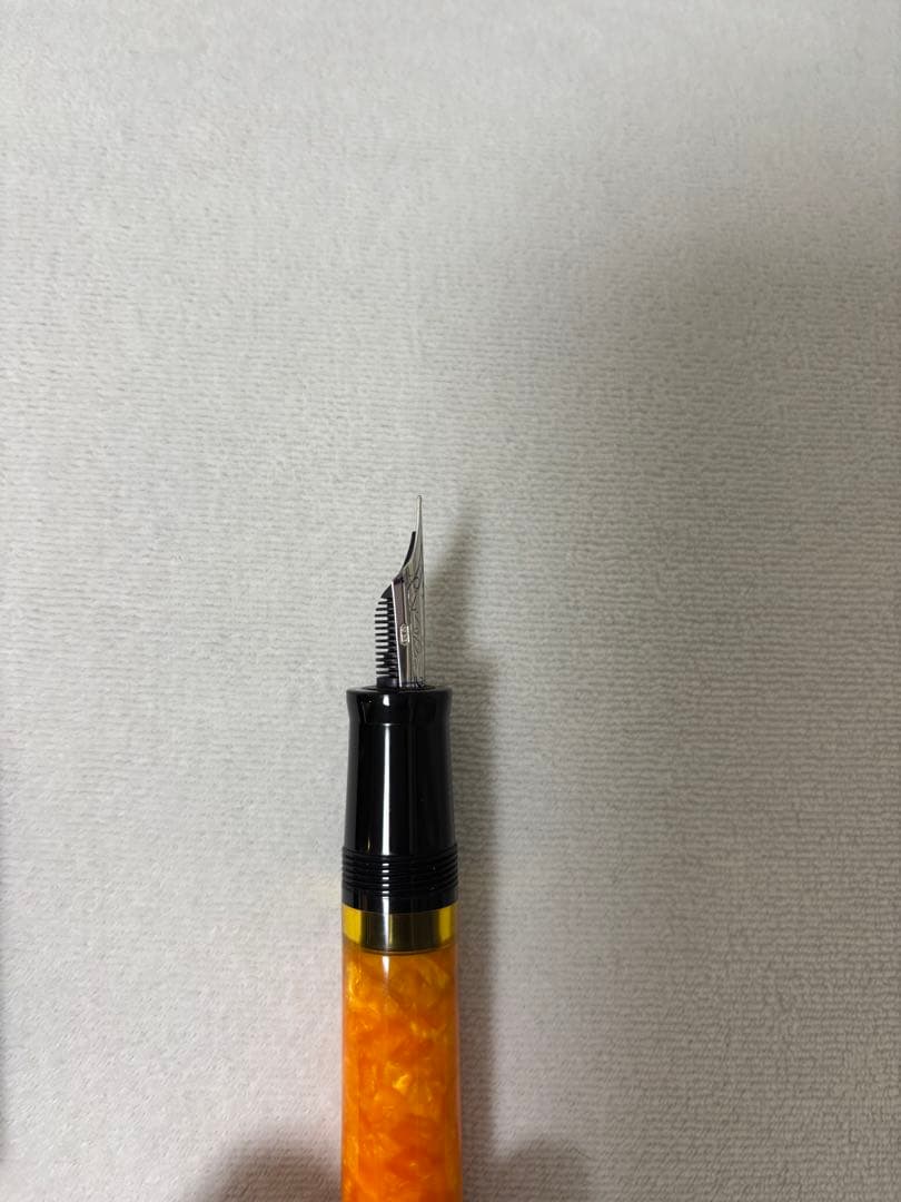 【万年筆】デルタ　ドルチェビータ