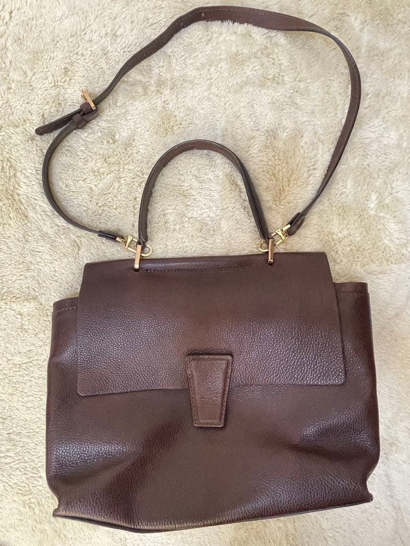 美品GIANNI CHIARINI（ジャンニキャリーニ） レザーショルダーバッグ