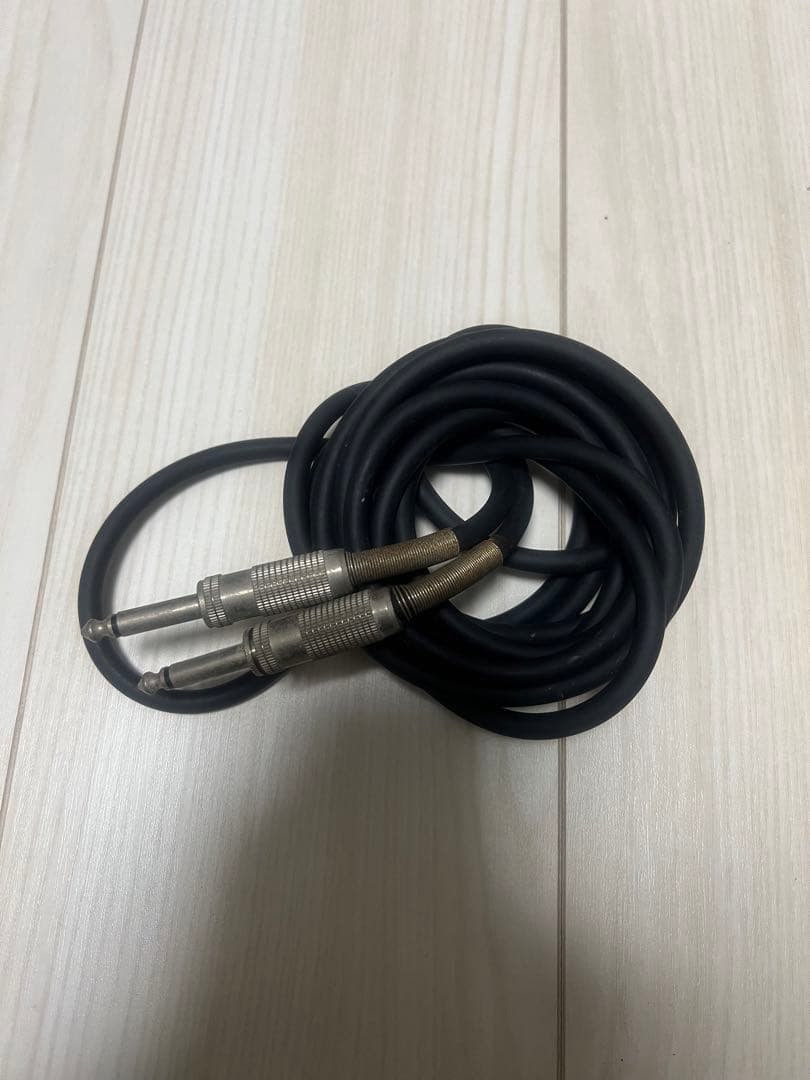 BOSS l Zone MT-2 ギターエフェクター　コード付き