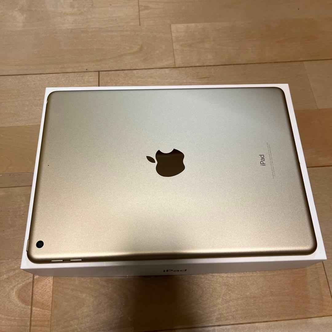 Apple iPad ゴールド 本体　第5世代　128GB