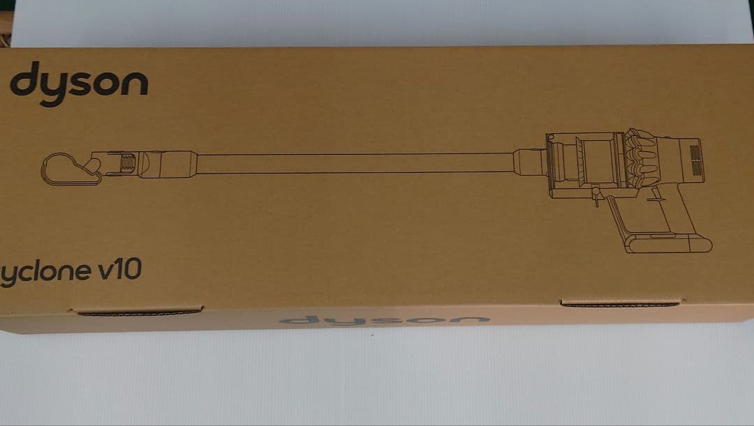 新品ダイソン Dyson Cyclone V10 Fluffy SV12FFLF